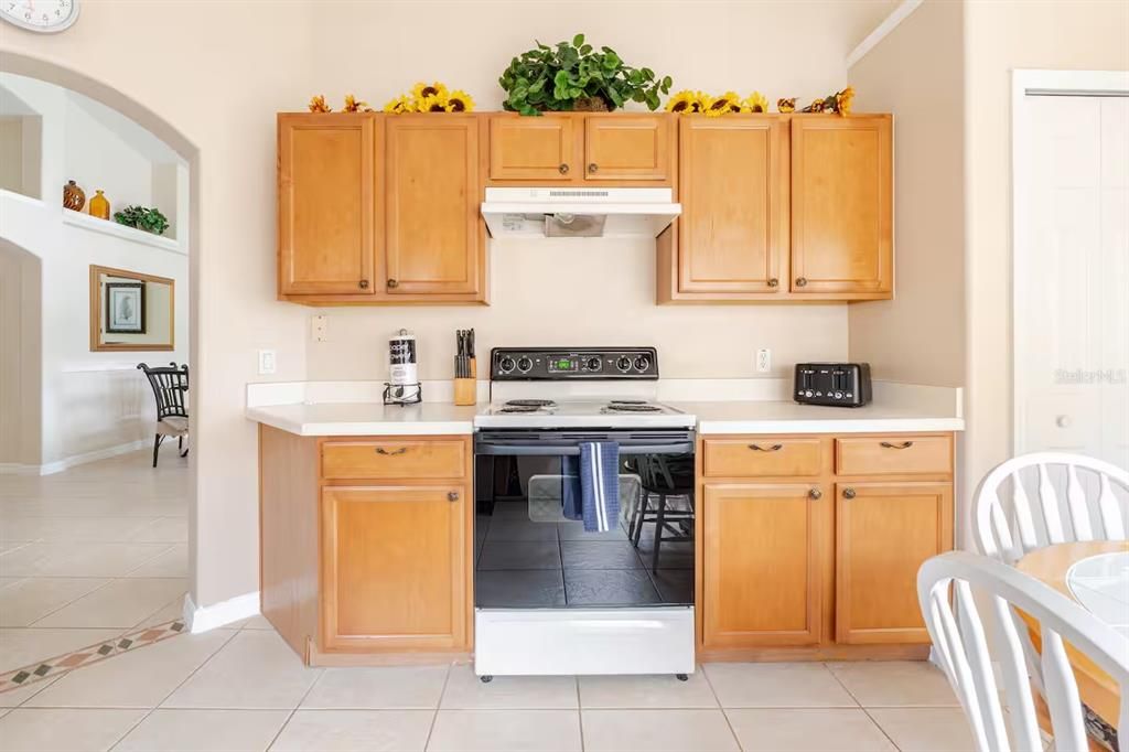 For Rent: $2,350 (3 beds, 2 baths, 1536 Square Feet)