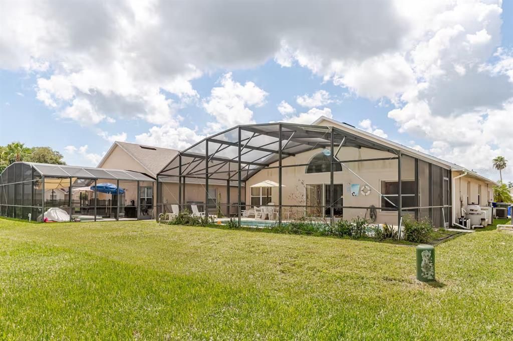 For Rent: $2,350 (3 beds, 2 baths, 1536 Square Feet)