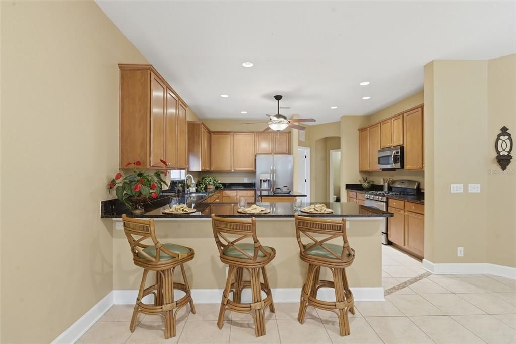 For Sale: $485,000 (4 beds, 2 baths, 2640 Square Feet)