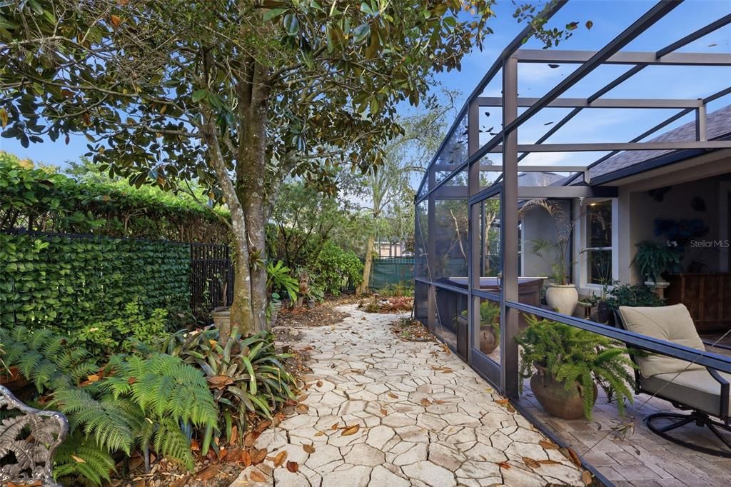 For Sale: $485,000 (4 beds, 2 baths, 2640 Square Feet)