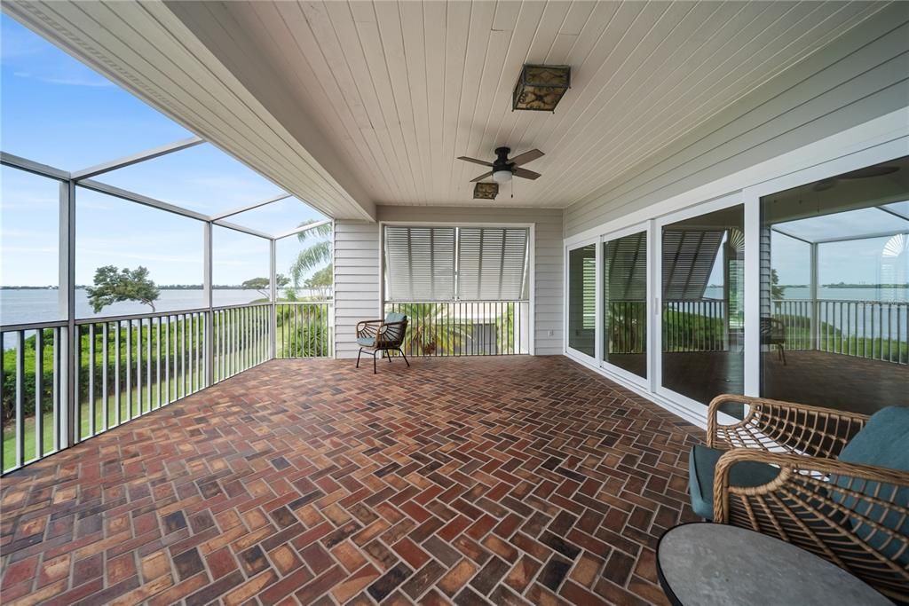 For Sale: $1,950,000 (3 beds, 3 baths, 5080 Square Feet)