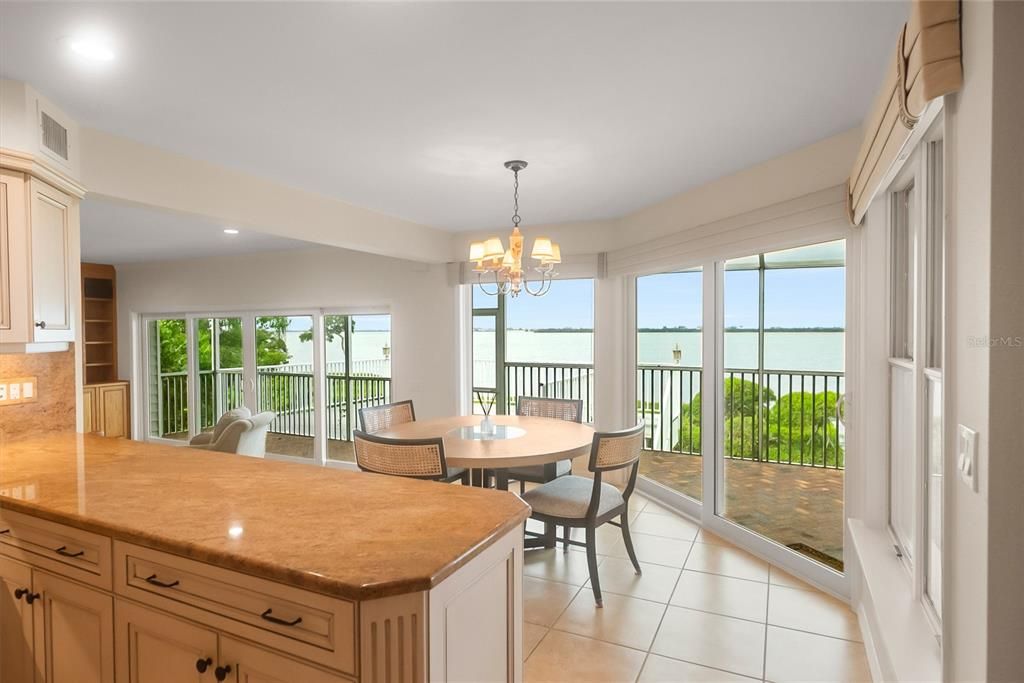 For Sale: $1,950,000 (3 beds, 3 baths, 5080 Square Feet)