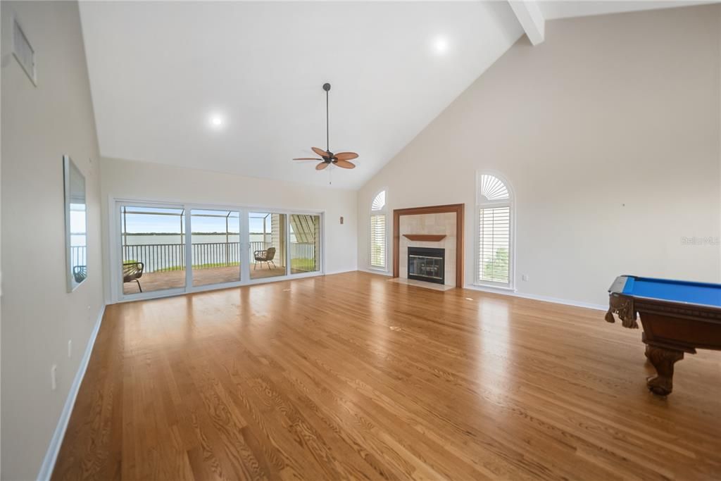 For Sale: $1,950,000 (3 beds, 3 baths, 5080 Square Feet)