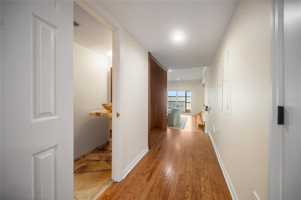 For Sale: $1,950,000 (3 beds, 3 baths, 5080 Square Feet)