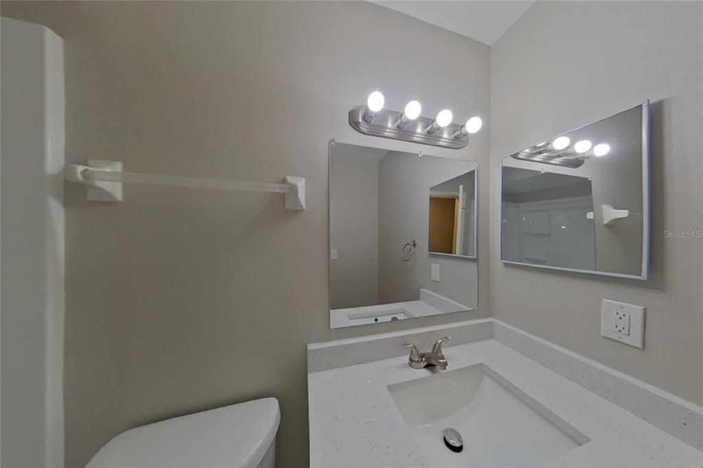 En Renta: $2,469 (3 camas, 2 baños, 1404 Pies cuadrados)
