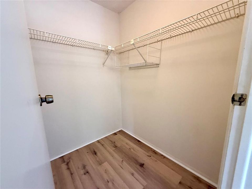 En Venta: $100,000 (2 camas, 2 baños, 960 Pies cuadrados)
