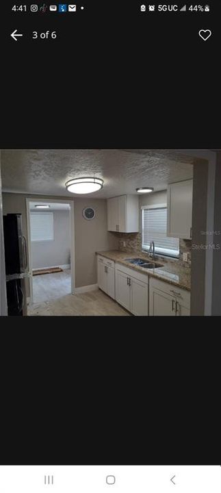 For Sale: $259,700 (3 beds, 1 baths, 904 Square Feet)