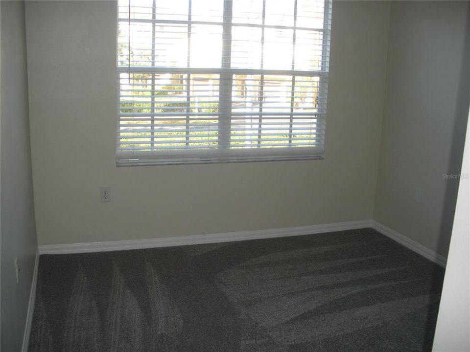 For Rent: $1,995 (3 beds, 2 baths, 1615 Square Feet)