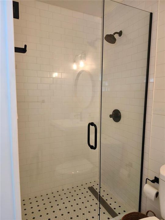 For Rent: $4,200 (3 beds, 3 baths, 1888 Square Feet)