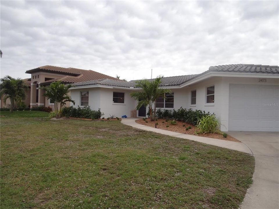For Rent: $4,200 (3 beds, 3 baths, 1888 Square Feet)