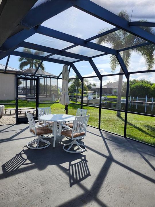 For Rent: $4,200 (3 beds, 3 baths, 1888 Square Feet)