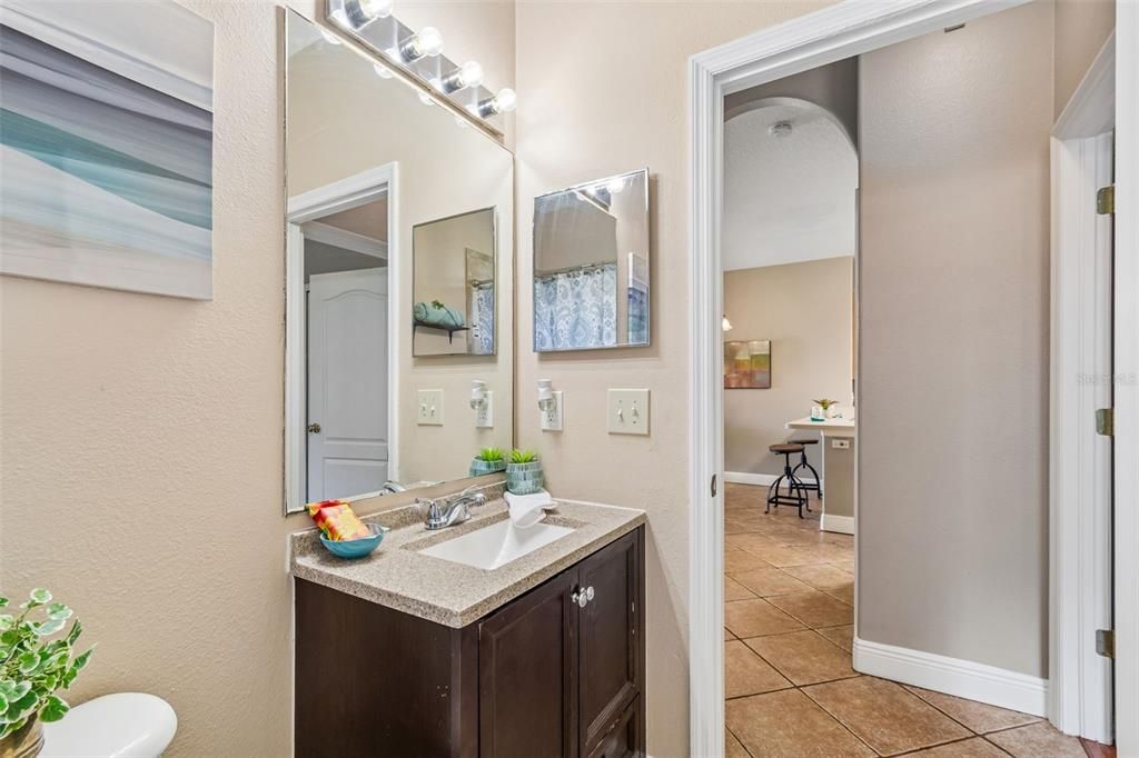 For Sale: $370,000 (4 beds, 2 baths, 1825 Square Feet)