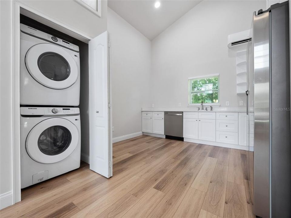 For Sale: $1,300,000 (0 beds, 0 baths, 3636 Square Feet)