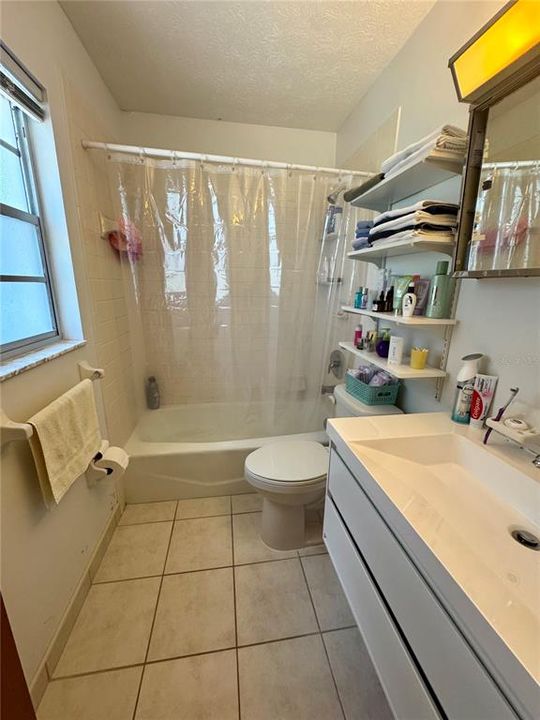 For Sale: $339,900 (3 beds, 2 baths, 1708 Square Feet)