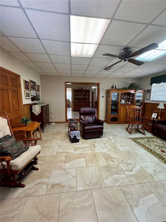 For Sale: $339,900 (3 beds, 2 baths, 1708 Square Feet)