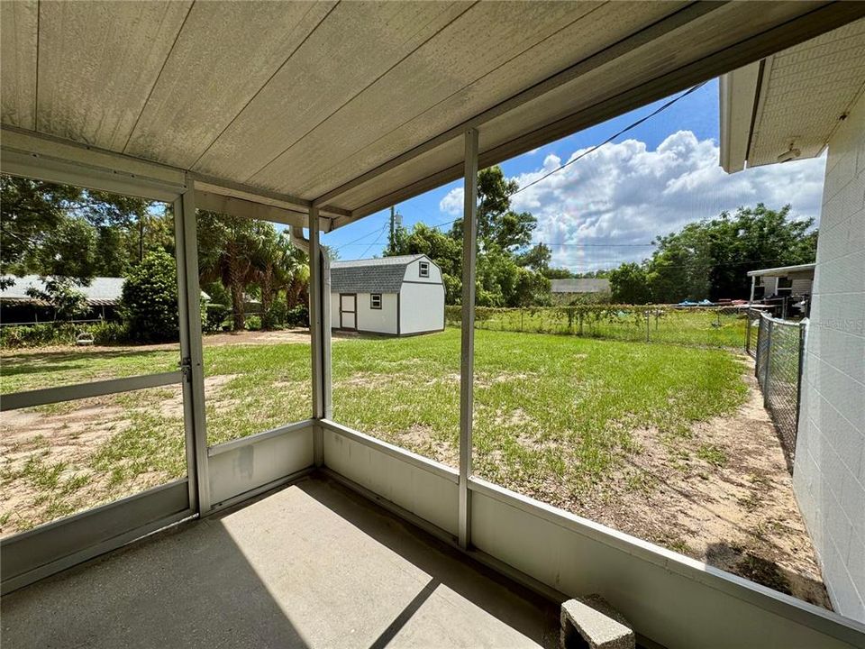 For Sale: $339,900 (3 beds, 2 baths, 1708 Square Feet)