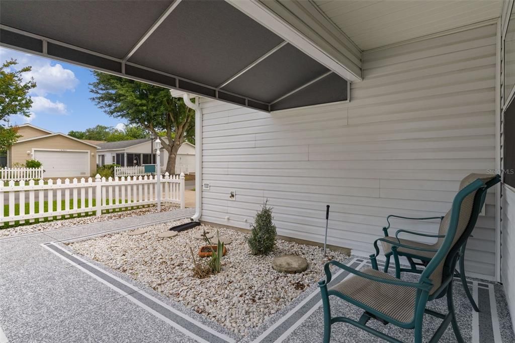 En Venta: $300,000 (2 camas, 2 baños, 1160 Pies cuadrados)