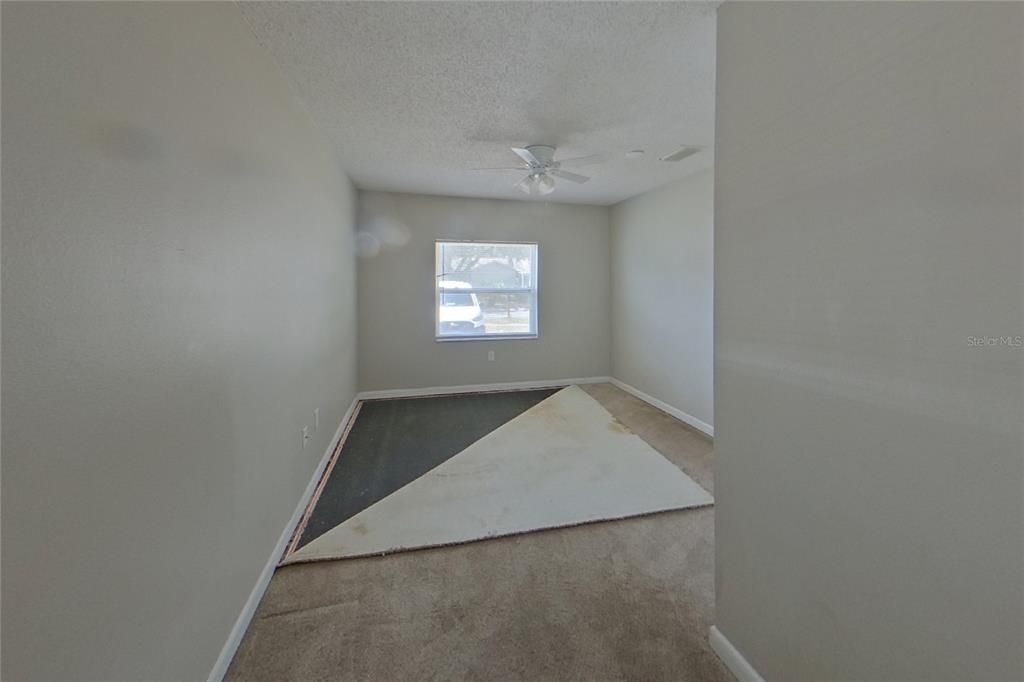 For Rent: $1,989 (3 beds, 2 baths, 1400 Square Feet)