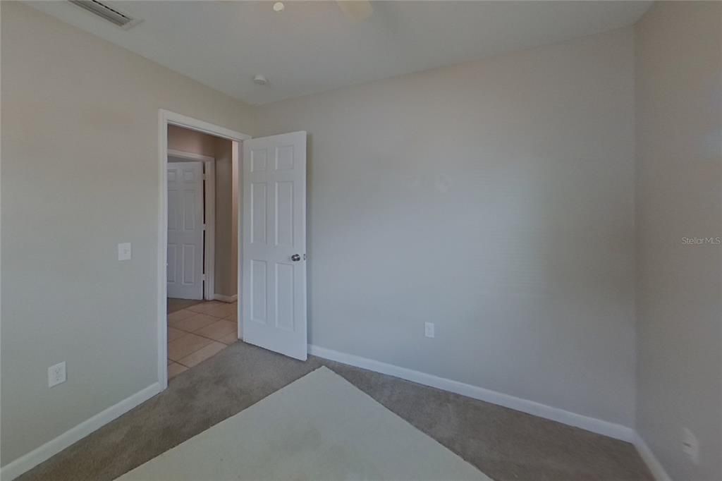 For Rent: $1,989 (3 beds, 2 baths, 1400 Square Feet)