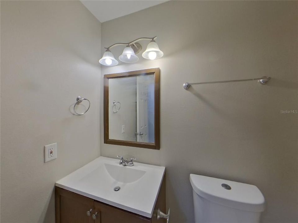 For Rent: $1,989 (3 beds, 2 baths, 1400 Square Feet)