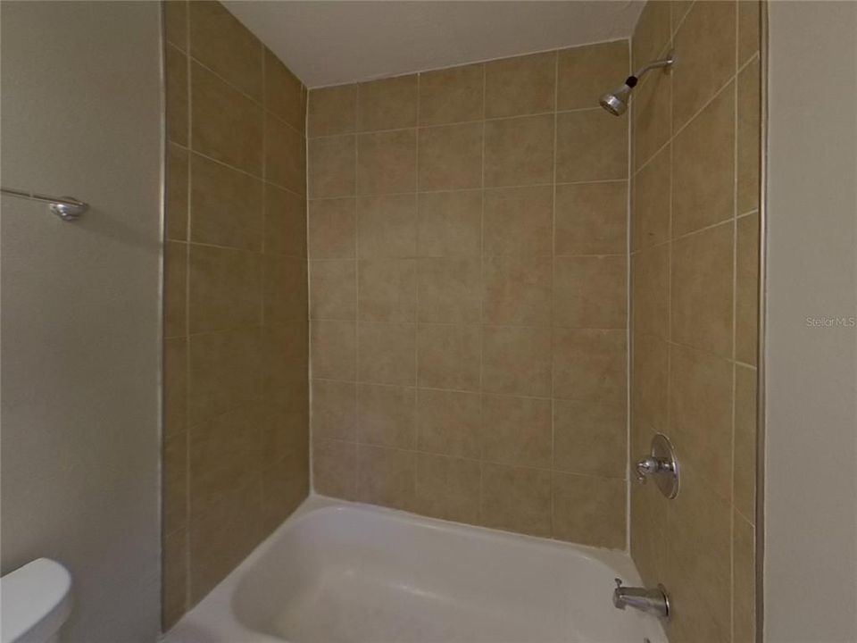 For Rent: $1,989 (3 beds, 2 baths, 1400 Square Feet)