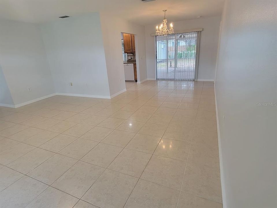 En Venta: $265,000 (3 camas, 2 baños, 1648 Pies cuadrados)