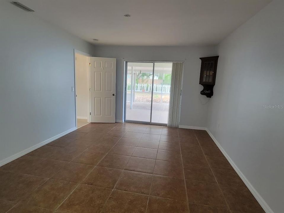 En Venta: $265,000 (3 camas, 2 baños, 1648 Pies cuadrados)