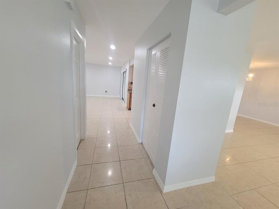 En Venta: $265,000 (3 camas, 2 baños, 1648 Pies cuadrados)