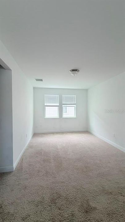 В аренду: $2,600 (3 спален, 2 ванн, 1770 Квадратных фут)