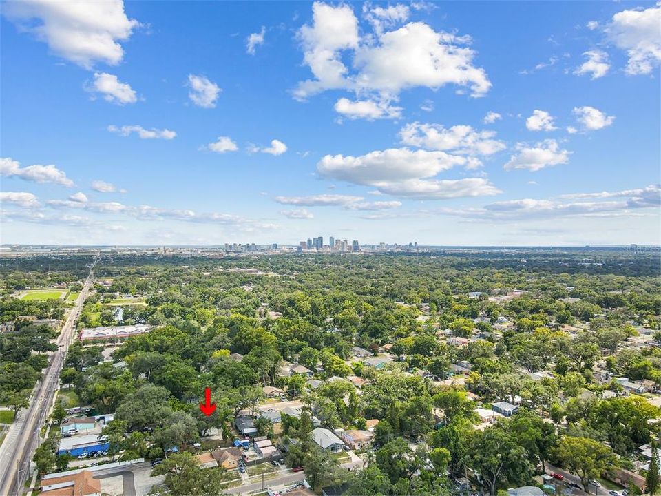 For Sale: $260,000 (3 beds, 1 baths, 864 Square Feet)