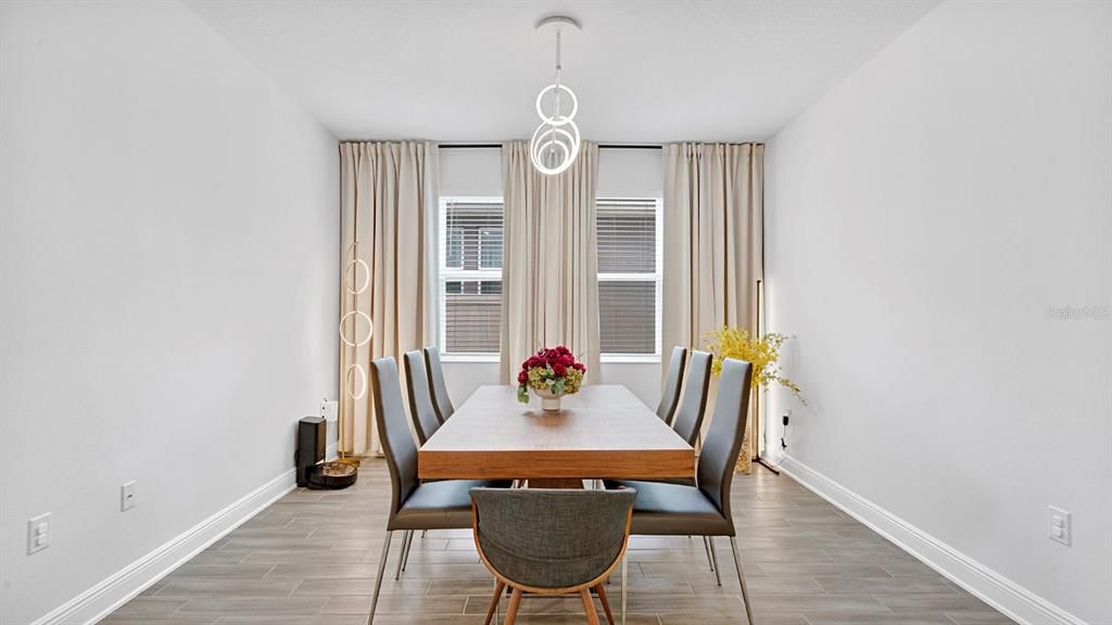 For Sale: $659,000 (5 beds, 3 baths, 3296 Square Feet)