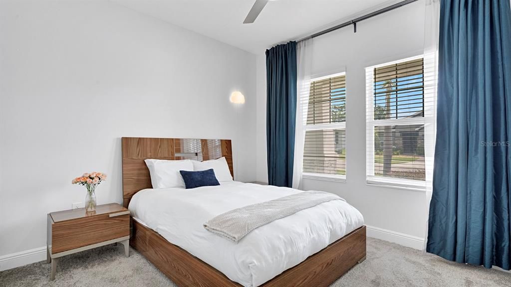 For Sale: $659,000 (5 beds, 3 baths, 3296 Square Feet)