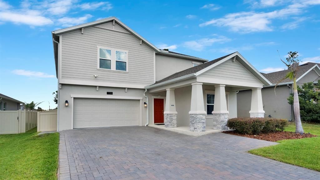 For Sale: $659,000 (5 beds, 3 baths, 3296 Square Feet)