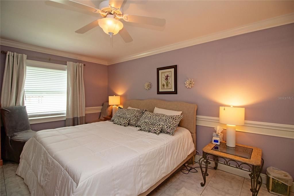 For Rent: $1,950 (2 beds, 2 baths, 840 Square Feet)