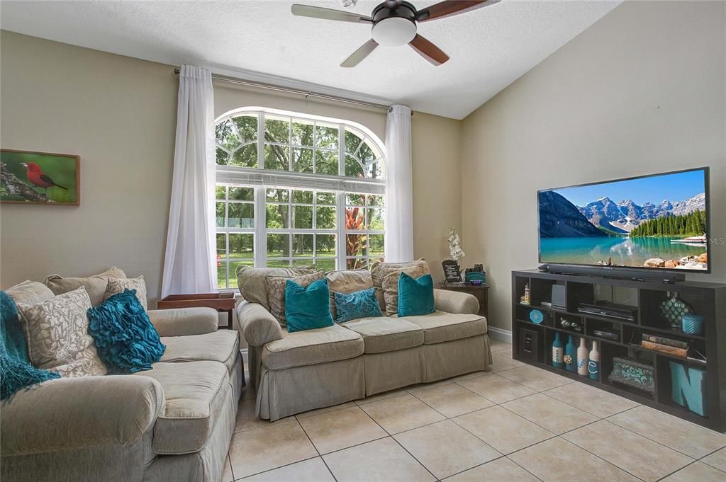 For Sale: $1,100,000 (0 beds, 0 baths, 1825 Square Feet)