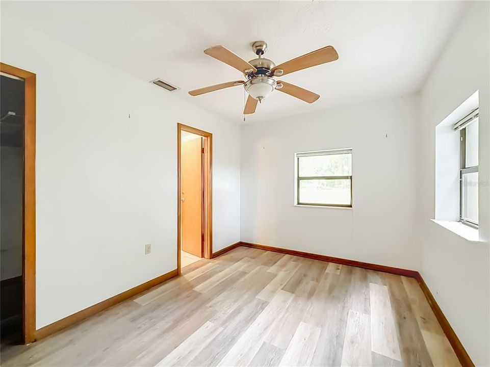 For Sale: $465,000 (3 beds, 2 baths, 1504 Square Feet)