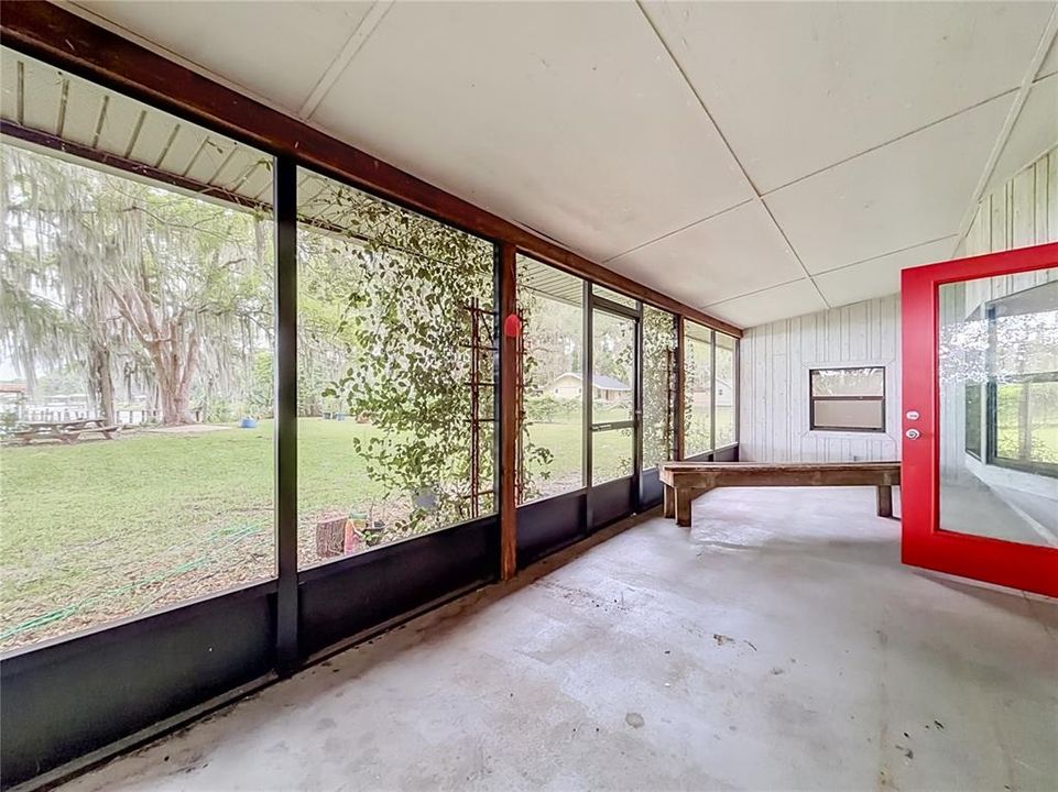 For Sale: $465,000 (3 beds, 2 baths, 1504 Square Feet)