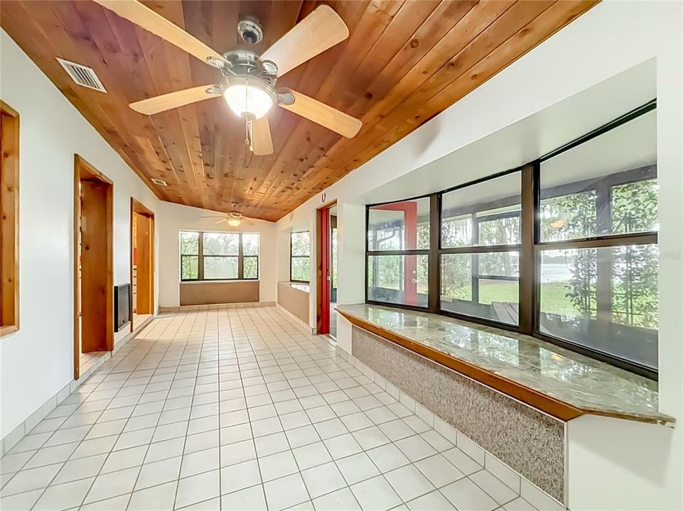 For Sale: $465,000 (3 beds, 2 baths, 1504 Square Feet)