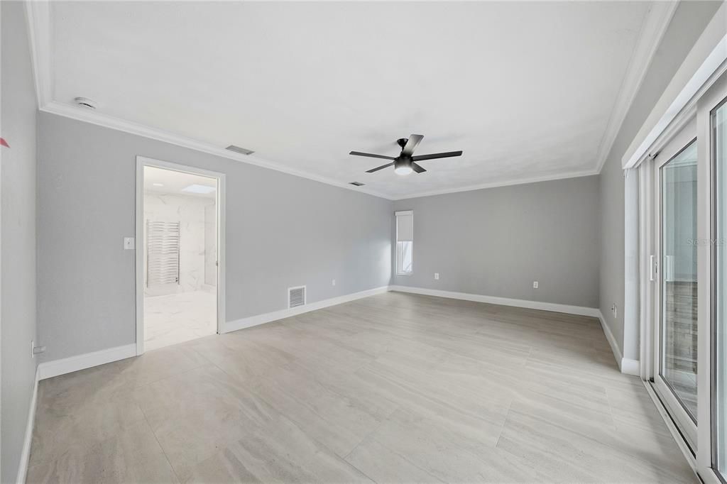 For Rent: $4,100 (3 beds, 2 baths, 2250 Square Feet)