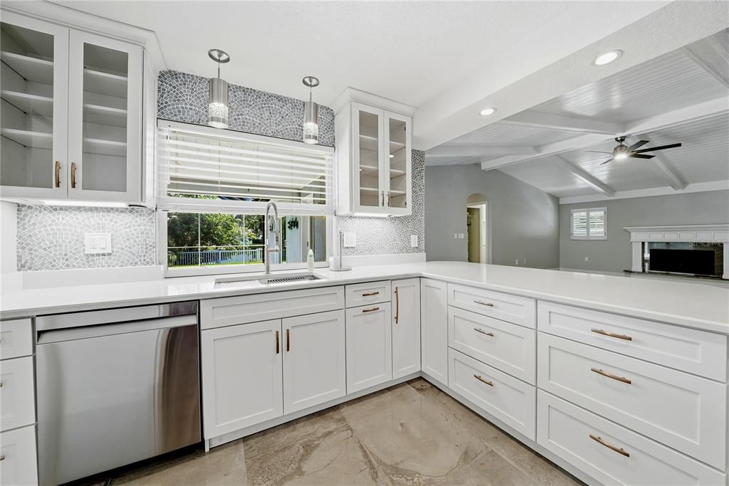 For Rent: $4,100 (3 beds, 2 baths, 2250 Square Feet)