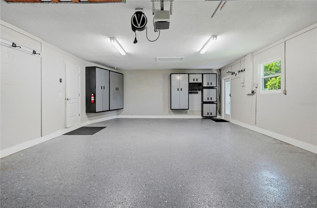 For Rent: $4,100 (3 beds, 2 baths, 2250 Square Feet)