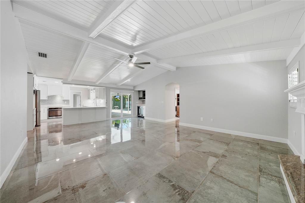For Rent: $4,100 (3 beds, 2 baths, 2250 Square Feet)