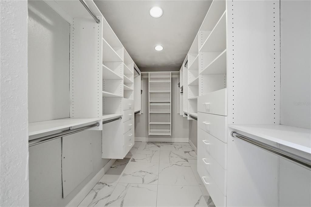 For Rent: $4,100 (3 beds, 2 baths, 2250 Square Feet)