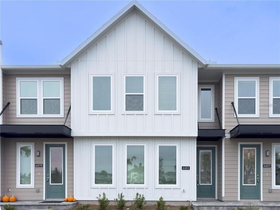 For Rent: $2,350 (3 beds, 2 baths, 1750 Square Feet)