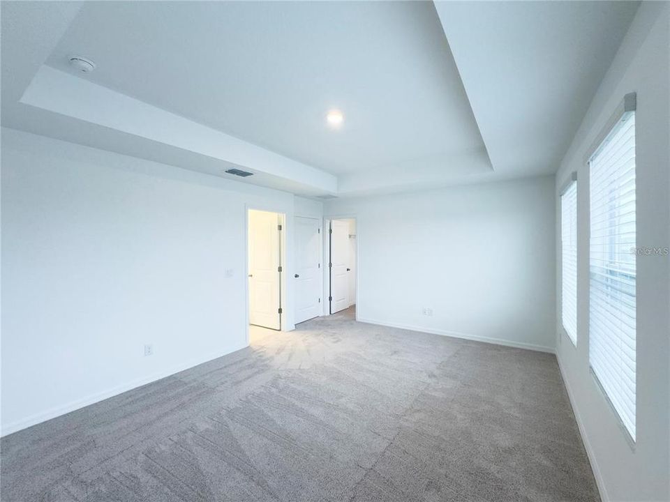 For Rent: $2,350 (3 beds, 2 baths, 1750 Square Feet)