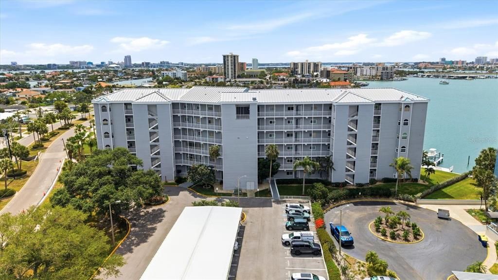 En Venta: $610,000 (2 camas, 2 baños, 1330 Pies cuadrados)