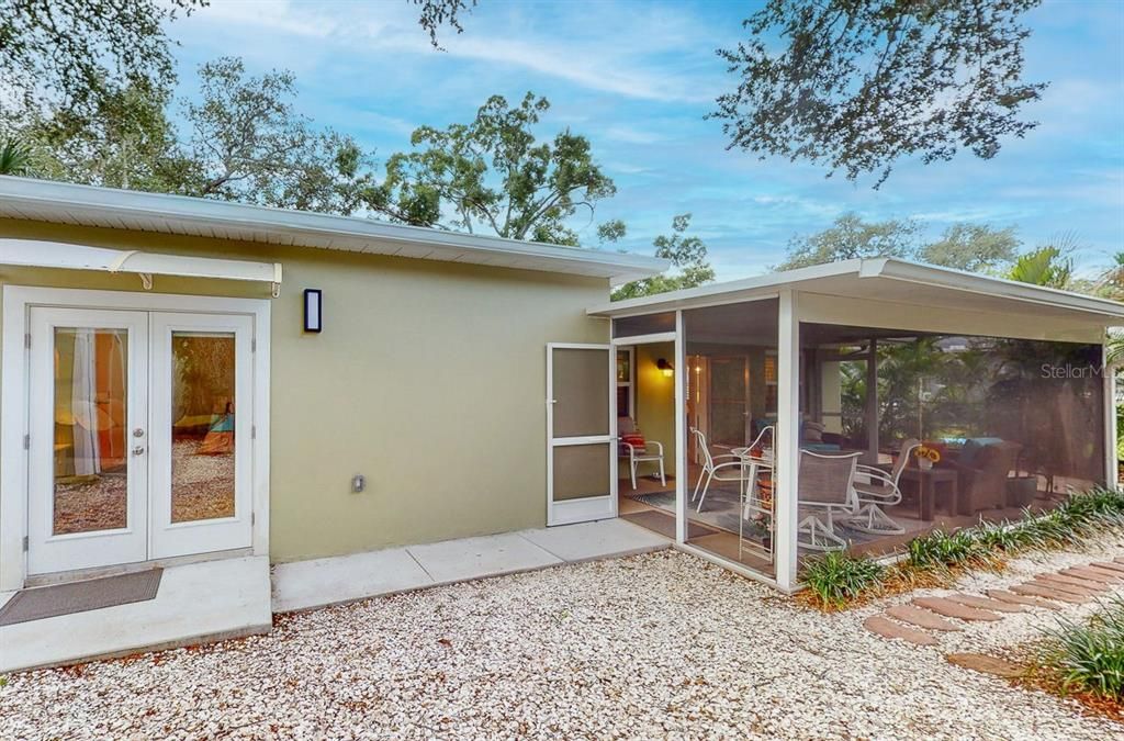 En Venta: $670,000 (4 camas, 2 baños, 1913 Pies cuadrados)