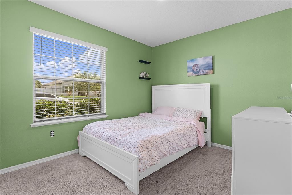 Active With Contract: $334,900 (3 beds, 2 baths, 1876 Square Feet)