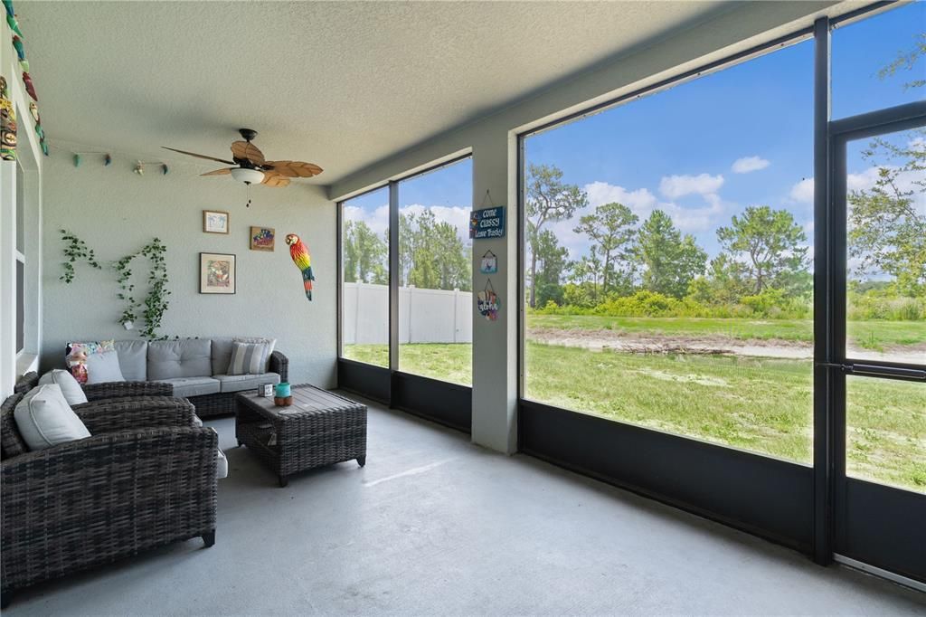Active With Contract: $334,900 (3 beds, 2 baths, 1876 Square Feet)