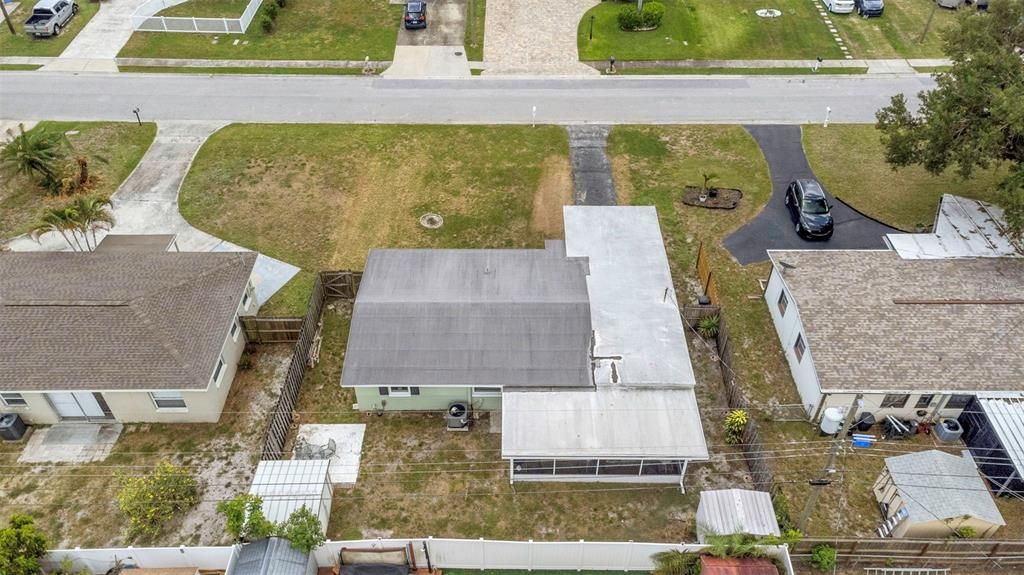 На продажу: $318,850 (3 спален, 1 ванн, 1029 Квадратных фут)